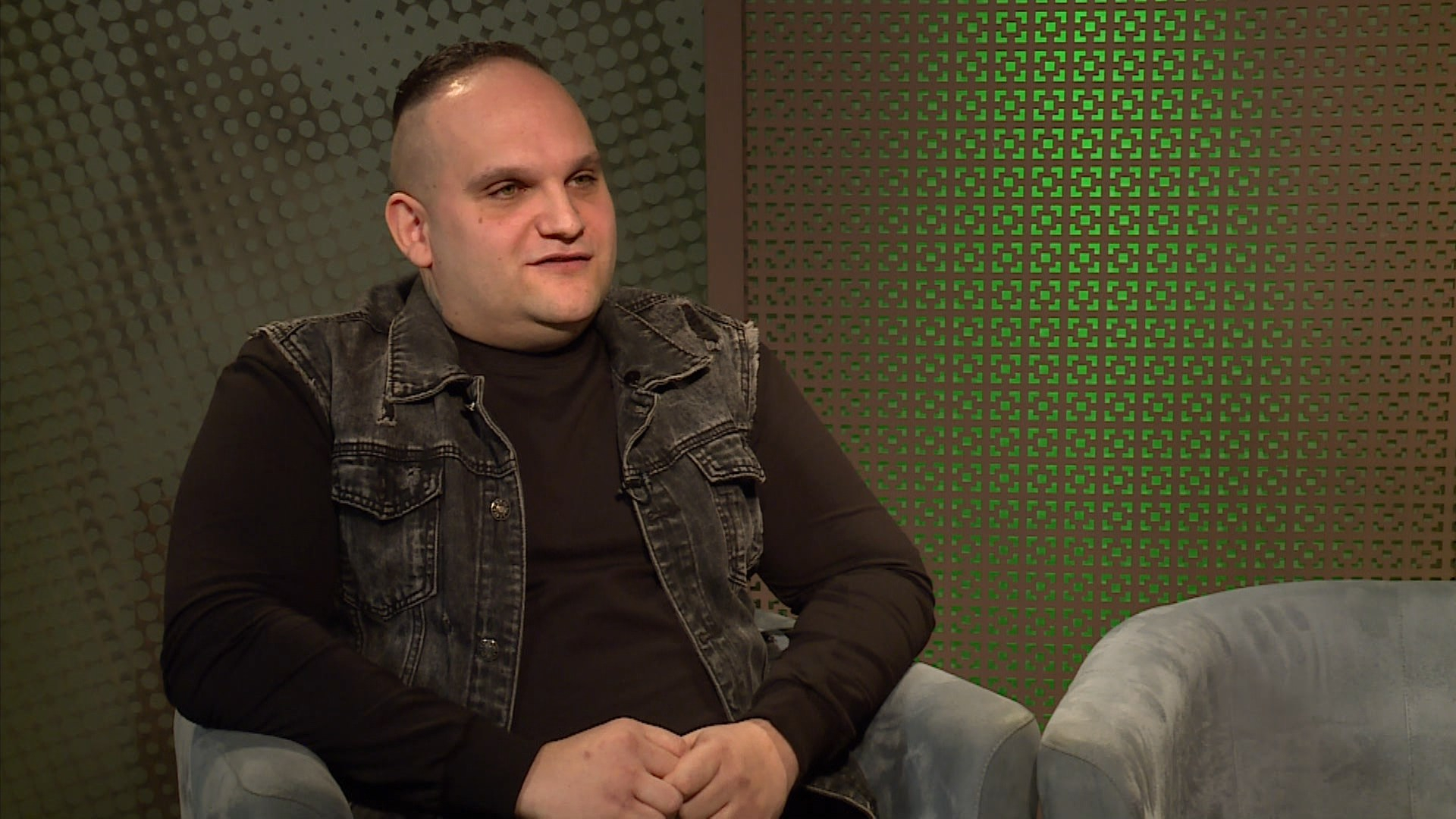 VARGA JOCI AZ X-FAKTORBAN