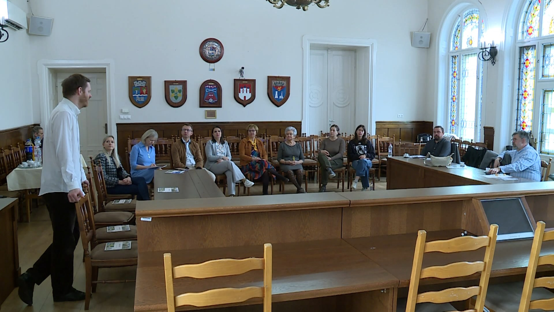 a-helyi-nyilvanossag-az-online-terben