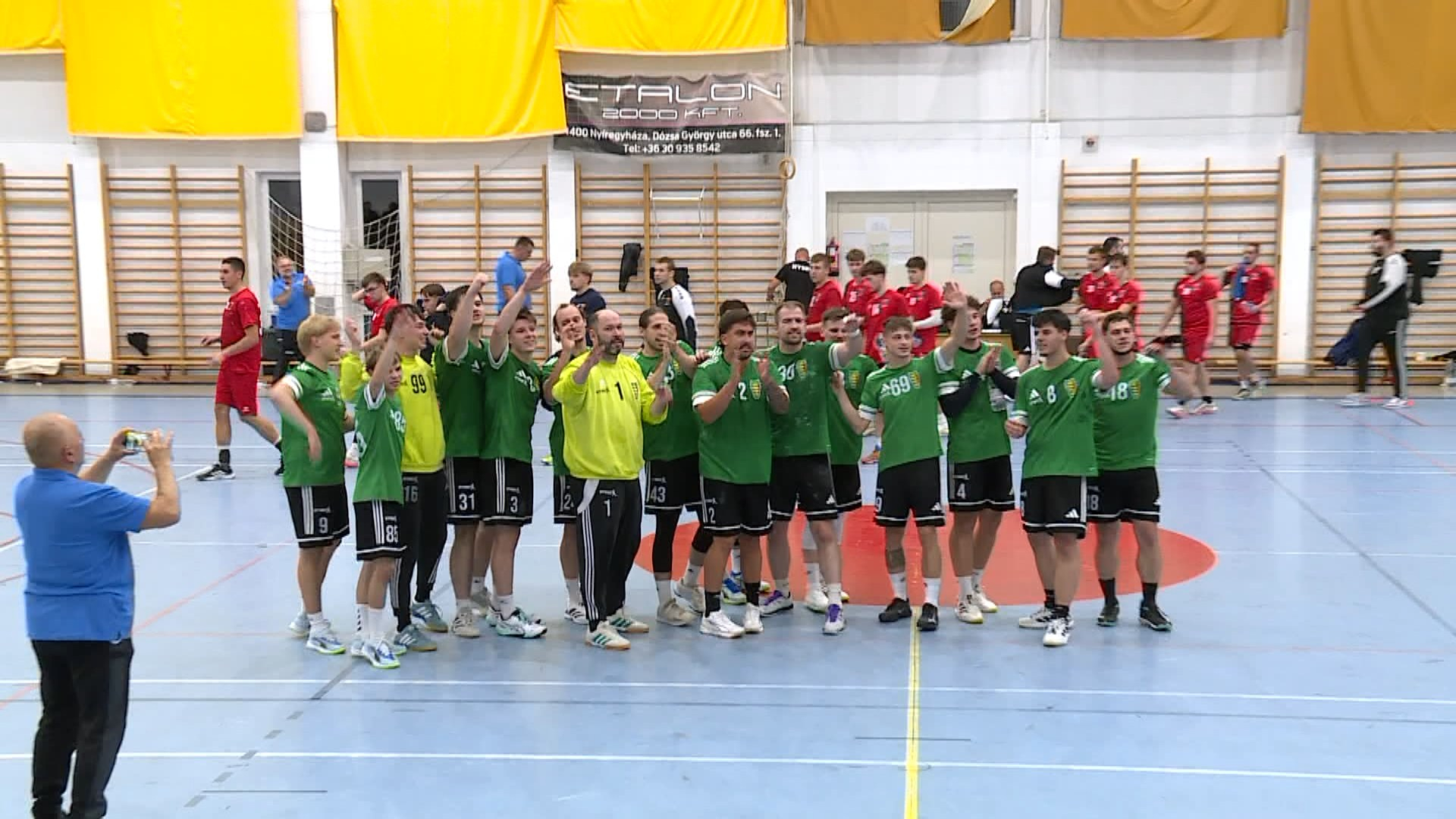 ÚJRA GYŐZÖTT HAZAI PÁLYÁN AZ NB II-ES KÉZILABDA CSAPATUNK