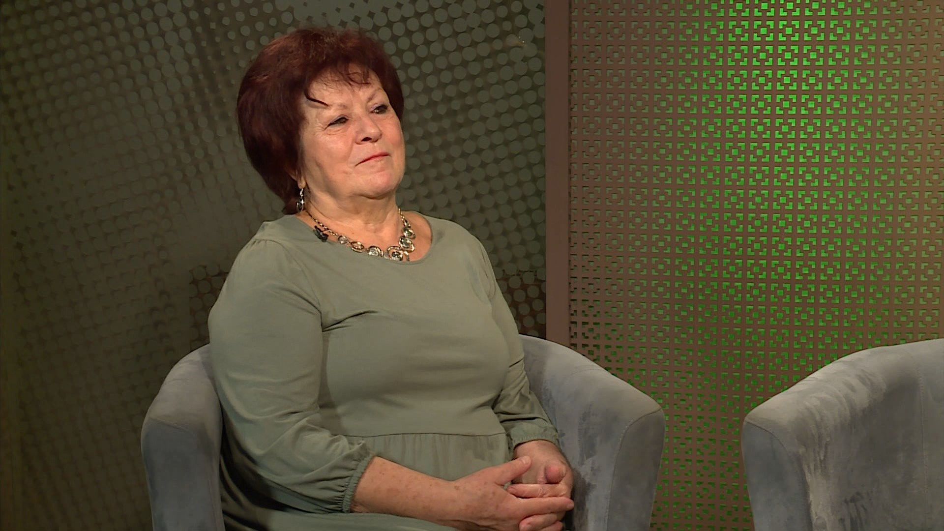 „MAGYAR MŰVÉSZETOKTATÁSÉRT” PLAKETT KISS IRMÁNAK