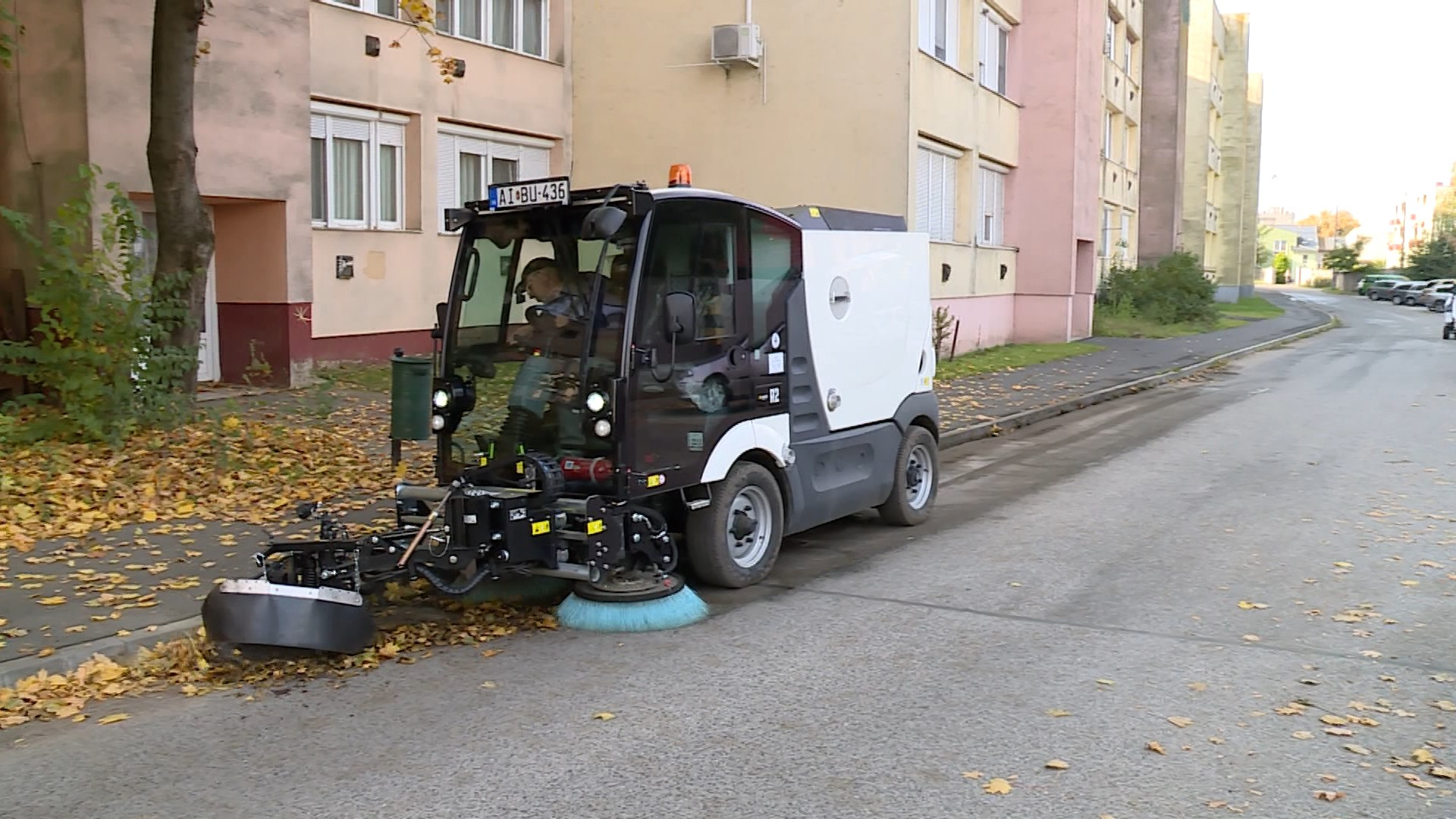 ÚJ GÉPEK A VÁROSÜZEMELTETÉSÉÉRT